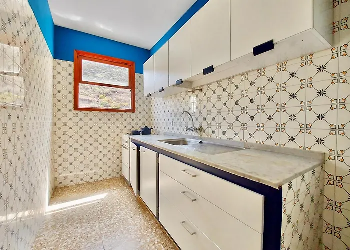 Casa Ana Con Balcon * Punta Del Hidalgo