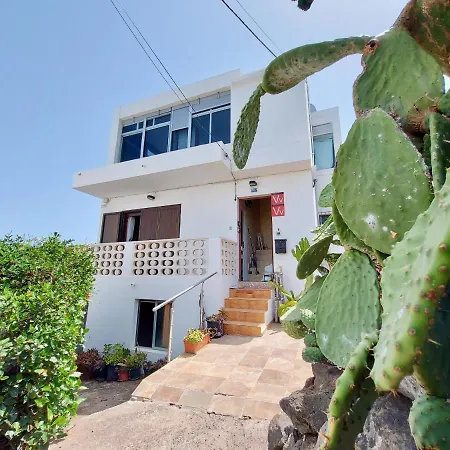 Casa Ana Con Balcón Punta Del Hidalgo